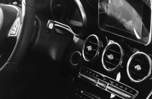 カーオーディオ